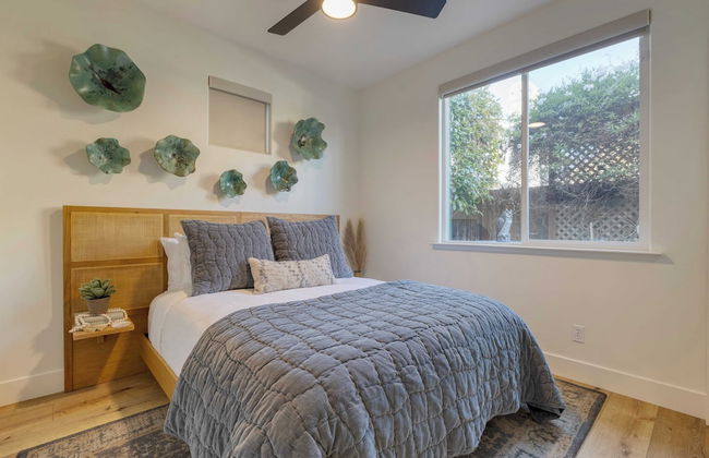 Sunset Serenity by Avantstay Rooftop w/ Hot Tub & Fire Pit, 3 Blocks to Beach! - Foto 26