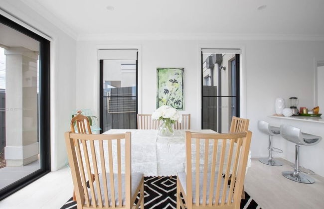 Captivating Large 4br@narre Warren - Foto 24