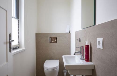 Reetland am Meer - Premium Reetdachvilla mit 3 Schlafzimmern, Sauna und Kamin E18 - Foto 10