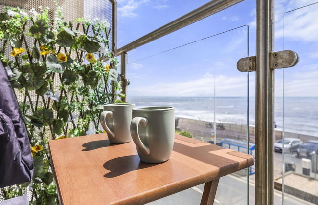 Beachfront Apartment With Sea View By My Getaways - Foto 9