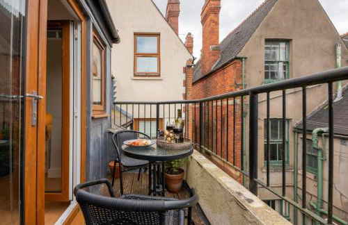 2 Bed Apartment - Cardiff City Centre - Free Parking - Foto 36