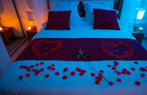 Suite romantique La Maison de Flora SPA intérieur, jardin et lit King size - Foto 14