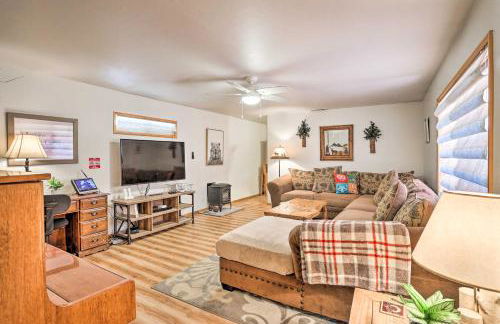 Hot Tub and Deck Big Bear Gem Near Resorts! - Foto 5