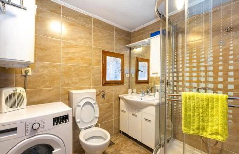Nice Home In Gospic With Sauna - Photo 41