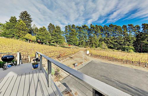 Mtn-View Retreat with Hot Tub and Deck in Sebastopol - Foto 20