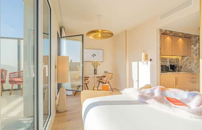 Yuna Porte Maillot - ApartHotel - Photo 62