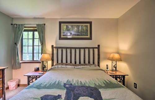 Lake Placid Chalet Deck and Forest Views! - Foto 14