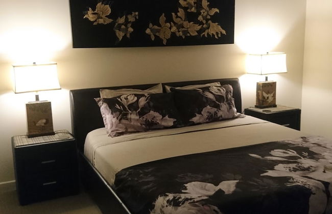 Palm Lakeside - Bowen, Whitsundays Wifi Netflix Private Cool Luxury - Foto 1