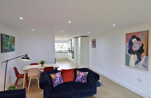 London Mitcham Beautiful Three Bedroom House - Foto 2