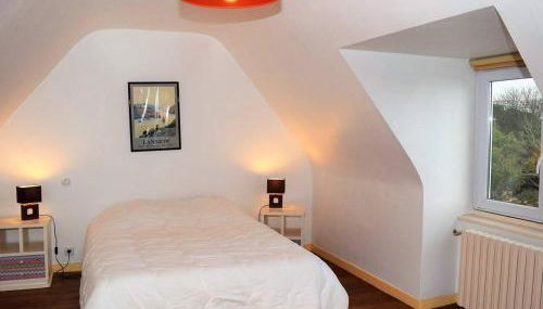 Maison bretonne avec cour fleurie, WIFI et vélos à 1,4 km des plages à Trébeurden - FR-1-368-71 - Foto 4