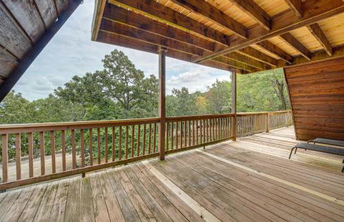 Lake Eufaula Cabin with Hot Tub and Large Deck - Foto 34