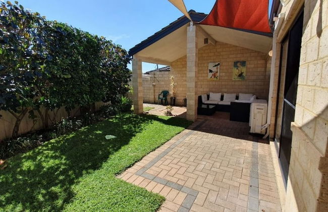 Comfortable 2 Bedroom With Serene Garden - Foto 15