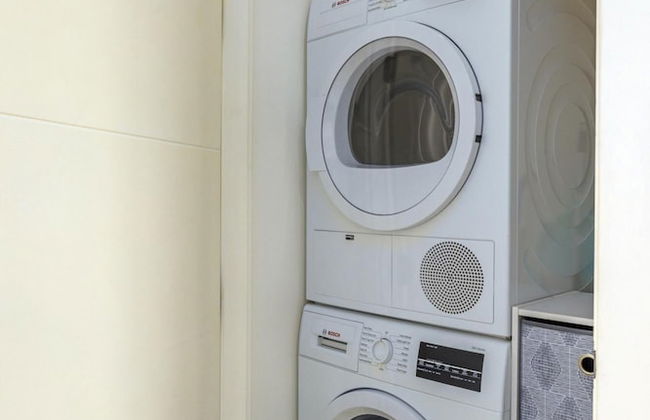 NEW 2BR Condo in of Palm Beach Walk 2 Beach - Foto 15