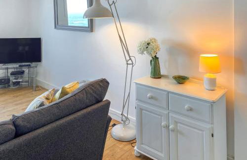 The Lookout - Photo 5