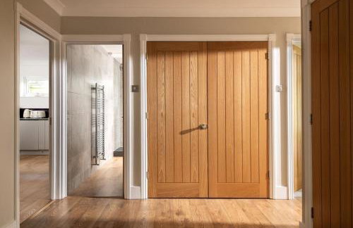 Seahaven in Sandbanks with Private Hot Tub - Photo 9