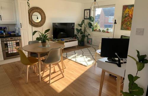 Lovely 1 Bedroom Flat in zone 1/2 London - Photo 1