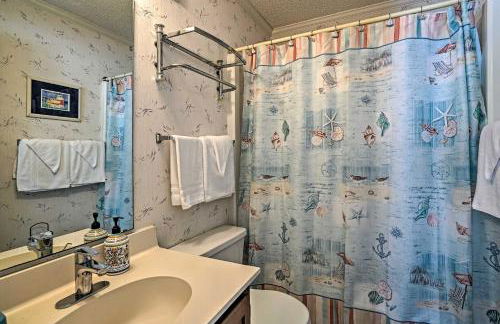 Walk to Beach Isle of Palms Condo with Pool Access! - Foto 14