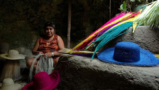 Conosceremo le tecniche di tessitura dei cappelli nelle grotte