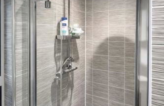 The Grand 4-Bed Ebbsfleet Home - Big Garden & Parking Space, Near Bluewater - Foto 18