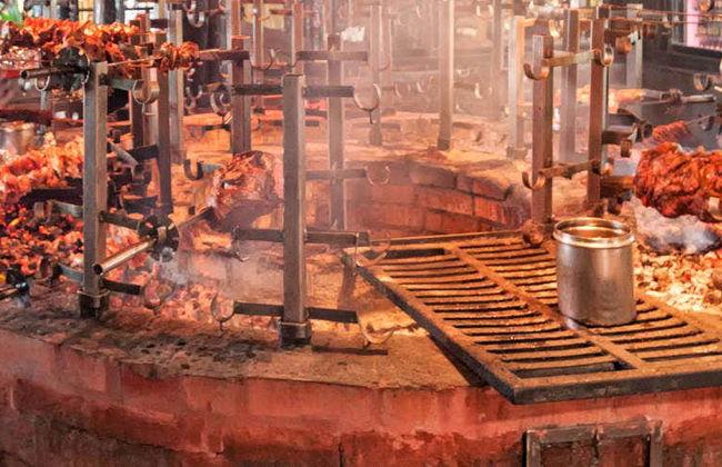 Cena en el restaurante The Carnivore - Foto 1