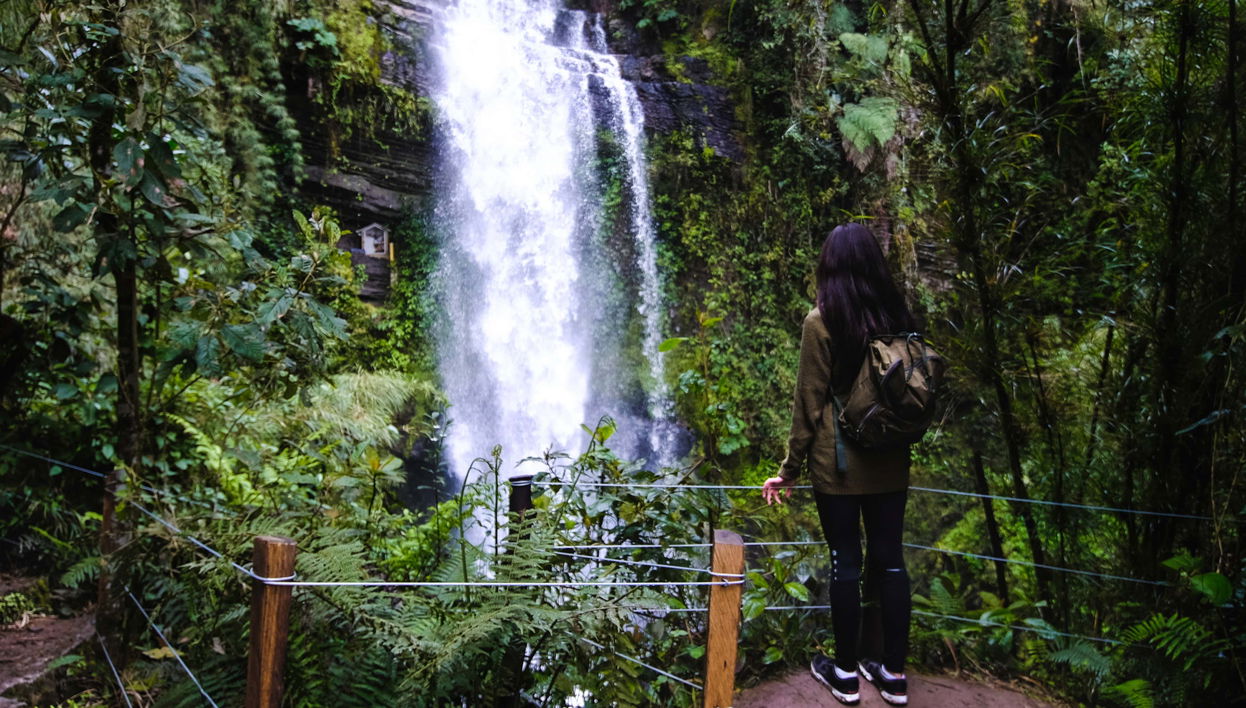 La Chorrera Waterfall Hike - Foto 1