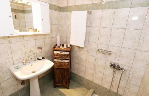 Aoria Traditional House With Stuning Mountain View - Foto 19