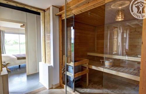 Gîte cocon avec spa et sauna à Saint-Germain-Lespinasse - FR-1-496-6 - Foto 16