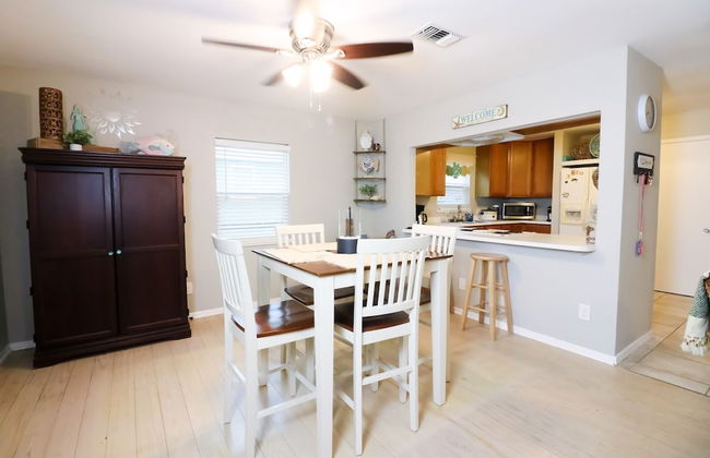 Sunny Daze Walk to Beach 2 Decks Pet Friendly Has a Mini Bar - Foto 32