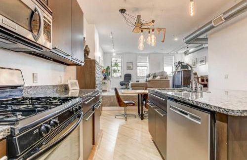 Lovely 2-Bedroom Unit in Springfield - Photo 3