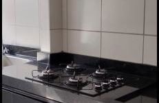 Apto para até 4 pessoas,com Wi-Fi,ótima localização, área de lazer com conveniência e piscina para criança - Foto 11