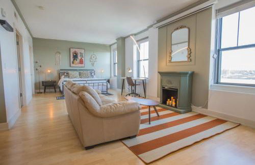 Designer Downtown Condo Suite - Splendid View - Foto 4