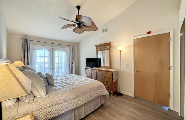 Lovely 3 bed Condo Near Disney Quiet Community - Photo 22