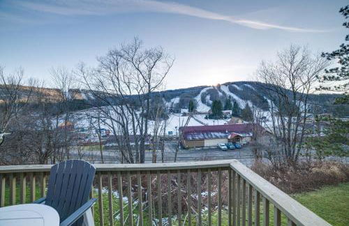Chic Greek Peak Ski Resort Townhome with Balconies! - Foto 3