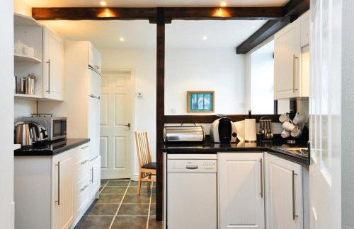 A River Runs By - Foto 10