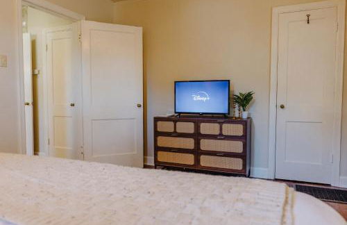 Historic Revival King Bed Liberty Bowl Memphis 893 - Foto 19