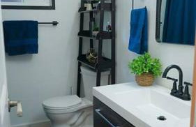 Beautiful Renovated Cozy Forest Home with Hot Tub in Crestline - Foto 35