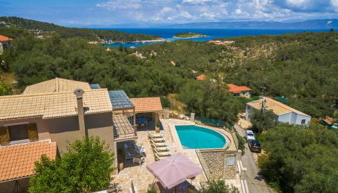 Villa Ozias a modern,spacious, swimmig pool villa. - Foto 3