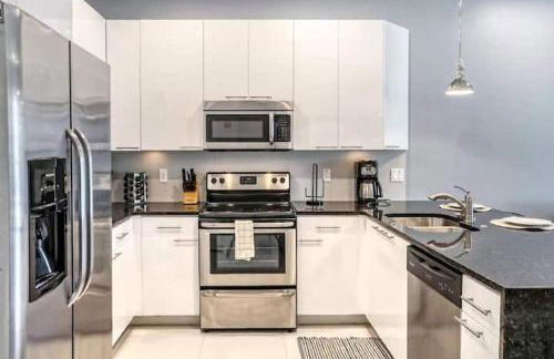 Pond view pool home close to Disney TR17508PA - 3 bedrooms - 3 bath - waterview - Foto 3