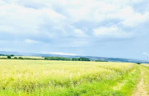 Luxury Farmhouse with Stunning Views and Hot Tub - Foto 26