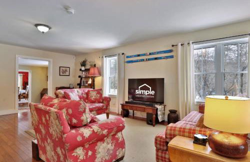 Chittenden Farmhouse - Historic 4BR, 2BA, 20 Min to Skiing, 7 Min to Mountaintop Resort - Foto 23