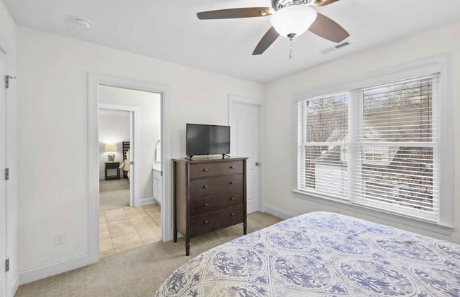 Lake Escape by Avantstay Lakefront, Private Dock - Foto 33