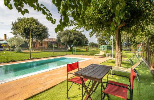 Can Noguer – Casa con piscina y jardín - Photo 1