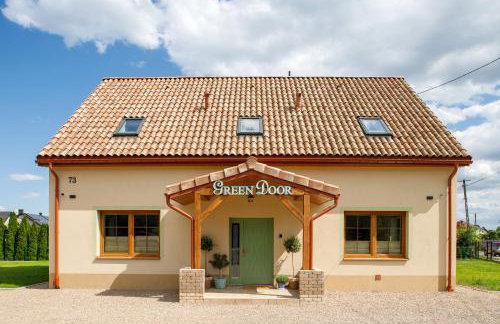 Green Door - Photo 1