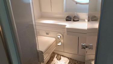 Yacht night in Barcelona - Foto 5, Shower