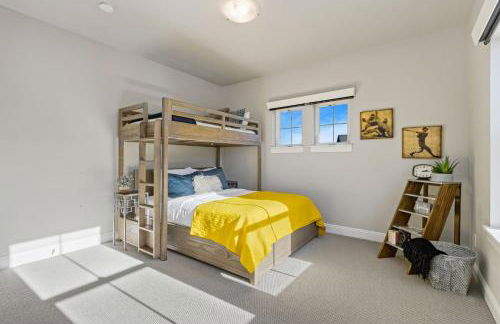 Colorado Modern Retreat with King Beds, Pickleball - Foto 30