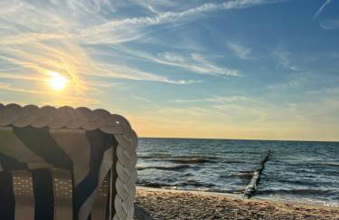 nagelneue Fewo mit Waldblick 10min zur See Igelring21og - Foto 21