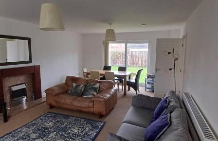 The Green House Durham Large Family & Contractor Stay Sleeps 12 with Ample Parking - Foto 2