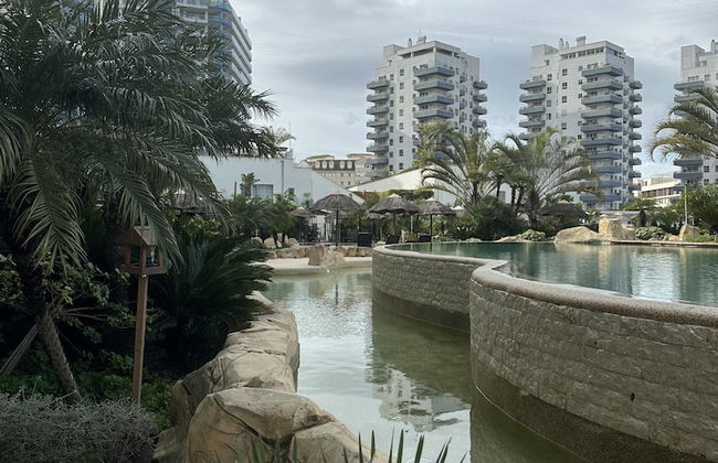 Britain in the Sun at Luxurious Ocean Village - Foto 30