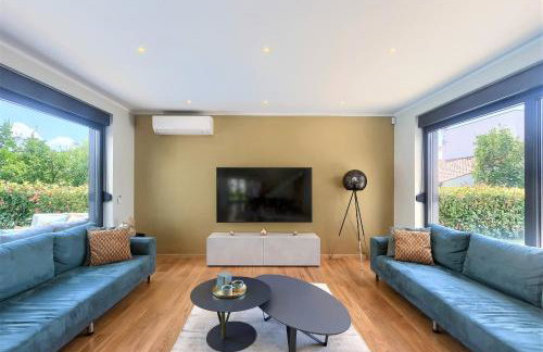 Luxury Villa Hedone with heated pool, welness and playground - Photo 16