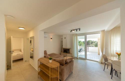 Seafront Suites Maja - Photo 24